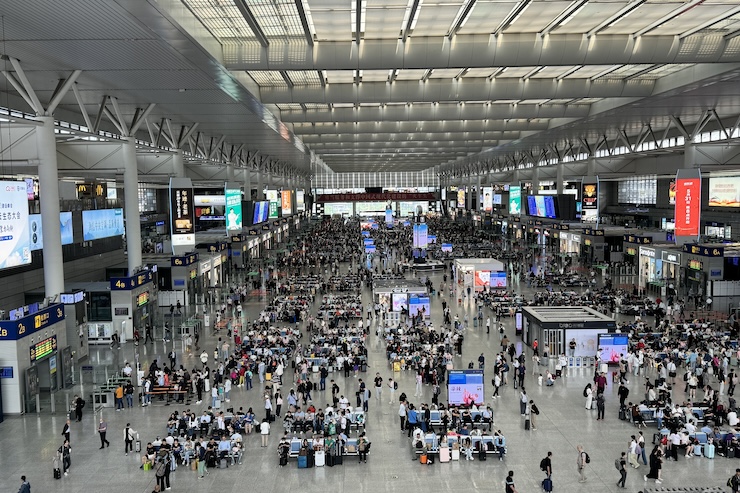 Shanghai Hongqiao Railway Station in China Shanghai Hongqiao Railway Station in China