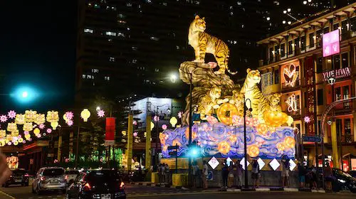 Lanterns illuminate Singapores Streets during the annual Chinese New Year Light Up