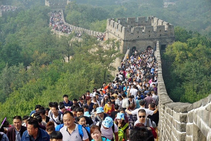 Crowded Great Wall of China during National Day Holiday Crowded Great Wall of China during National Day Holiday